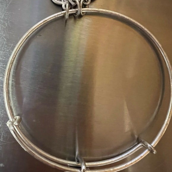 Alex and Ani Minnie Mouse bracelet - Picture 3 of 5